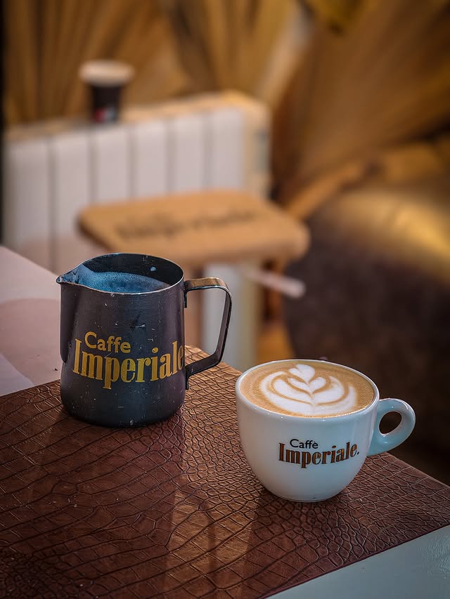 Café con latte art para empezar la semana